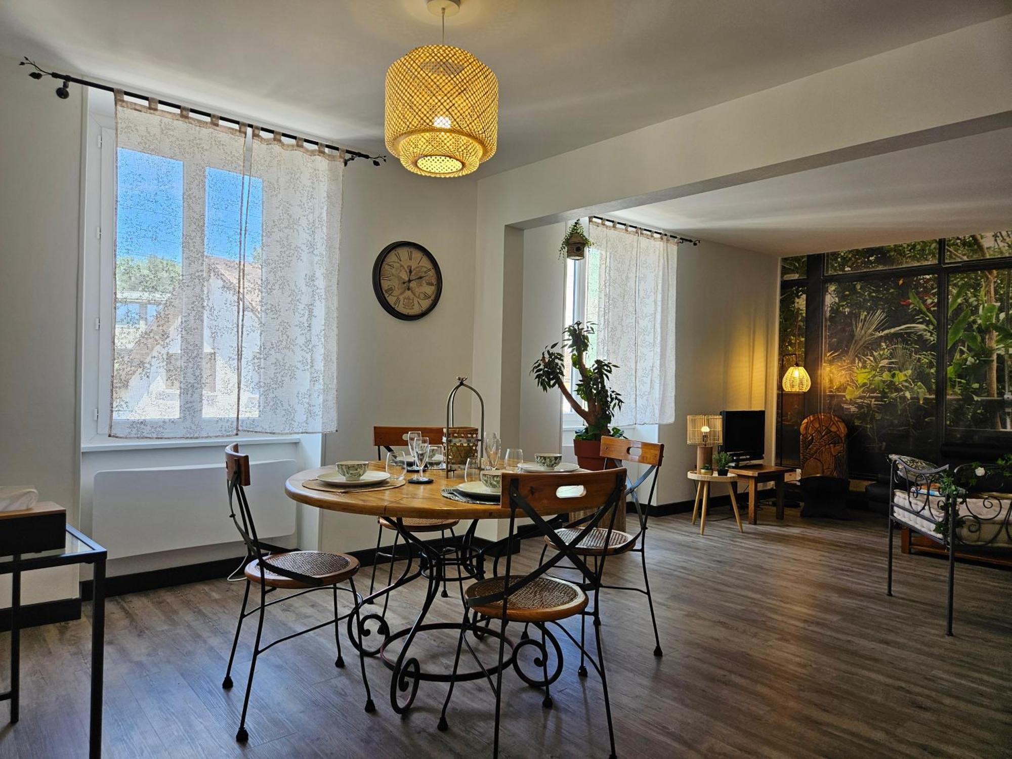 Appartement Le Jardin Imaginaire 샹파뇰 외부 사진